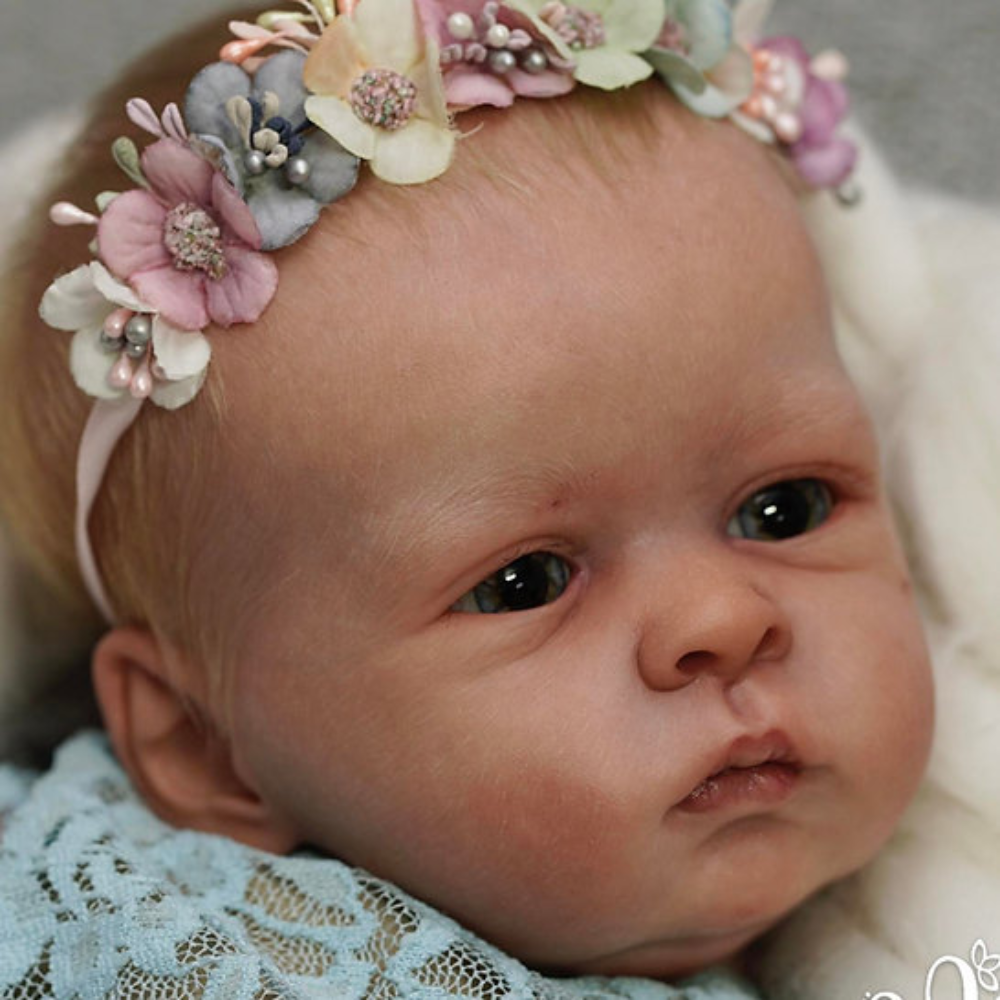 MRB 18 Inch Vinyl Reborn Doll  - مراجعة Baby Products Kit Set وسعره
